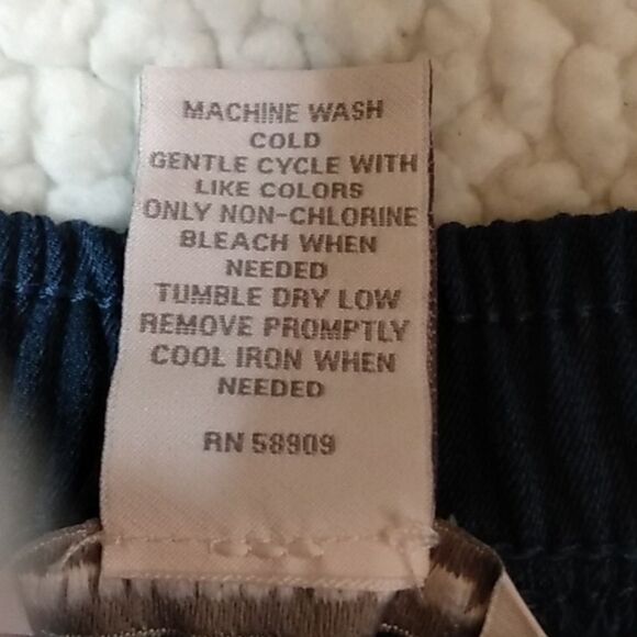 Allison Daley Blue Capri Pants W/ With Comfort Elastic Waistband - Picture 6 of 8